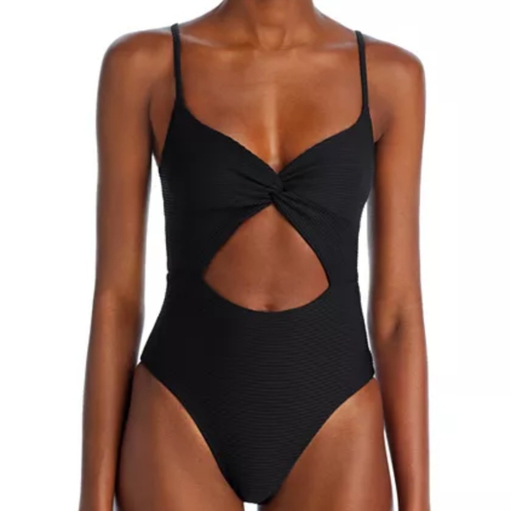 SOLD L*Space Kyslee Cutout One Piece Swimsuit - Picture 8 of 14
